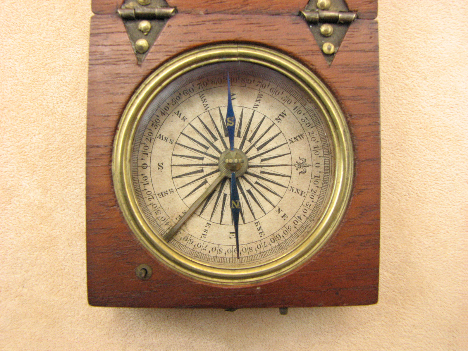 Regency period mahogany cased mariners pocket compass